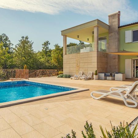 Villa Luce 라빈 외부 사진